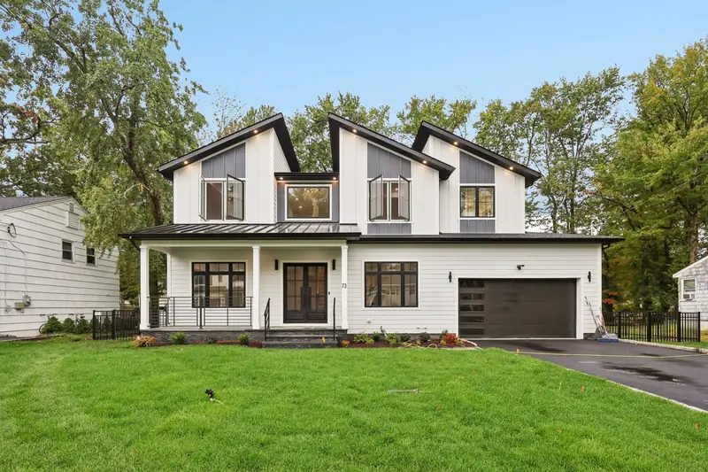 73 W Cedar St Livingston NJ